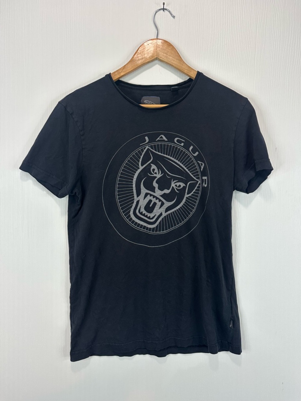 Jaguar Men’s Black Short Sleeve Graphic Tee